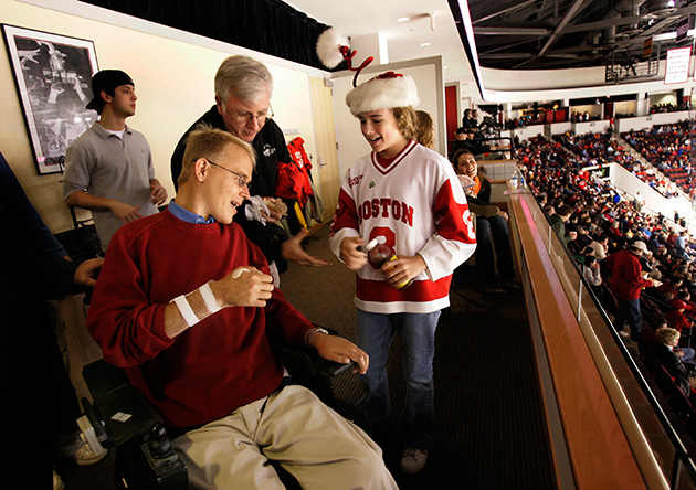 travis-roy-hockey-spinal-research-630-3.jpg